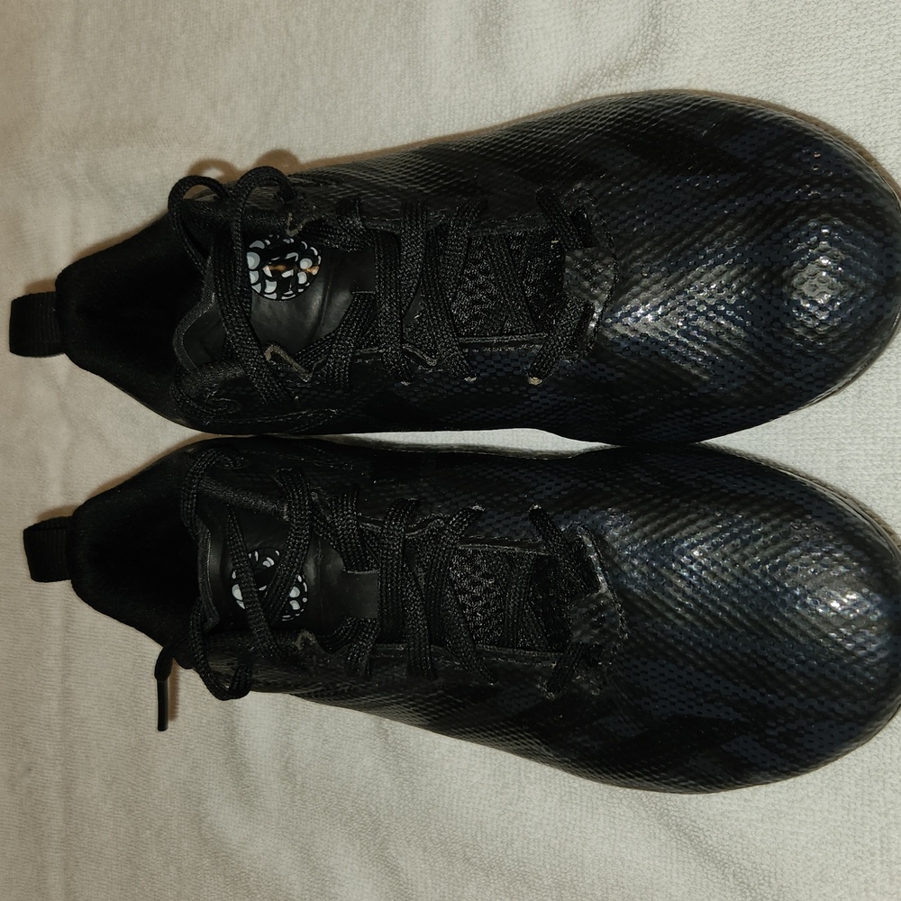 Adidas Adizero boys soccer cleats, size 3.5